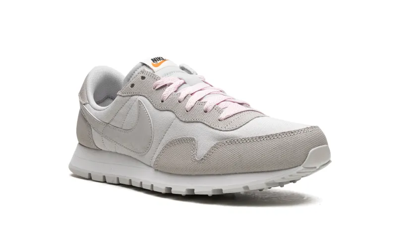 Nike Basketball Air Pegasus 83